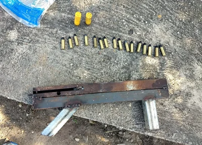 Espingarda de fabricação artesanal apreendida pela DEPRE