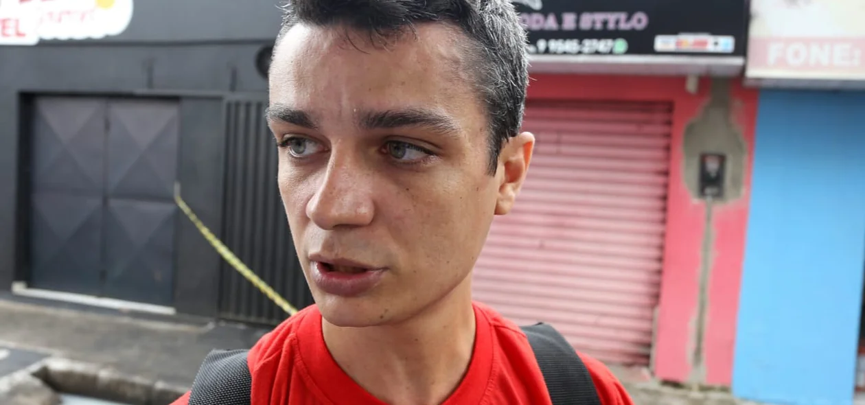 Tenente César, do Corpo de Bombeiros