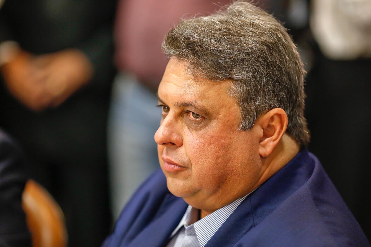 Júlio Arcoverde em posse na prefeitura 
