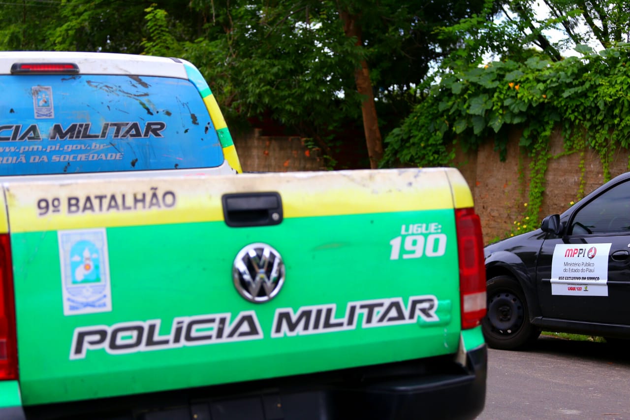 Viatura do 9º Batalhão da Polícia Militar