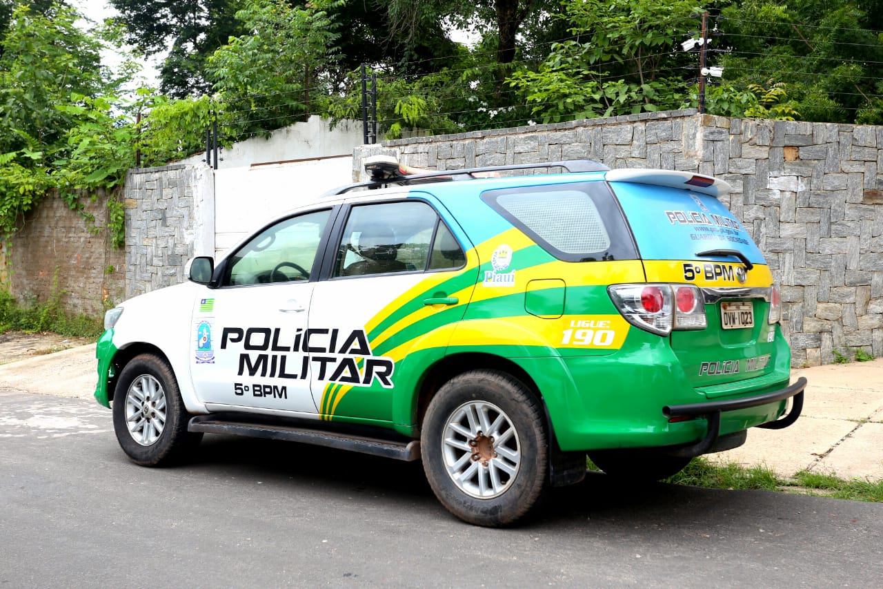 Viaturas do 5º Batalhão da Polícia Militar