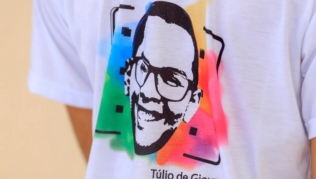Homenagem a Túlio de Giovanni