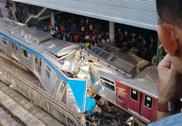Acidente com dois trens no Rio de Janeiro