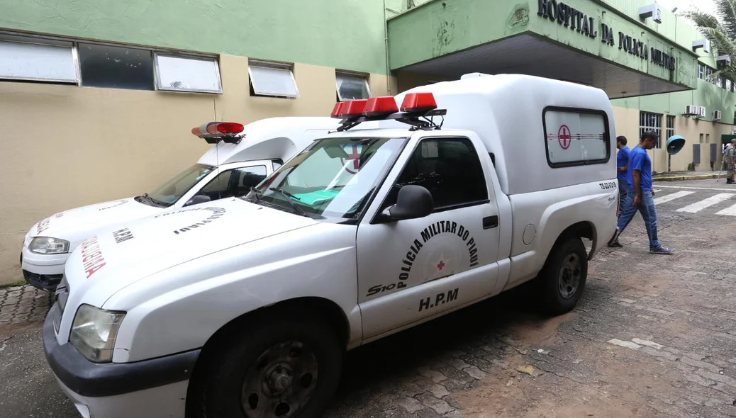 Ambulância do Hospital da Polícia 