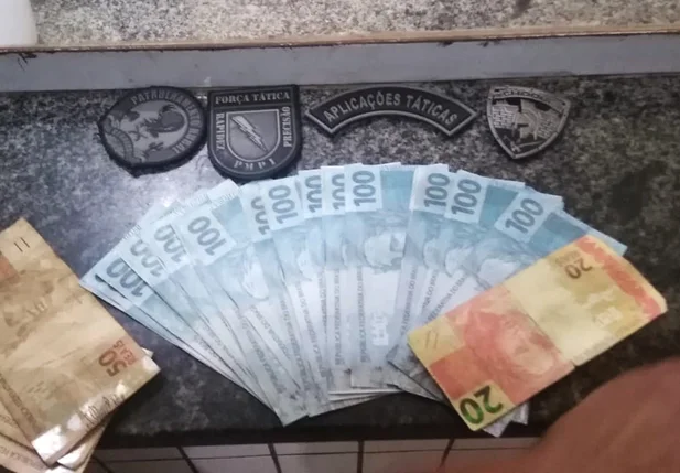 Dinheiro apreendido pela PM