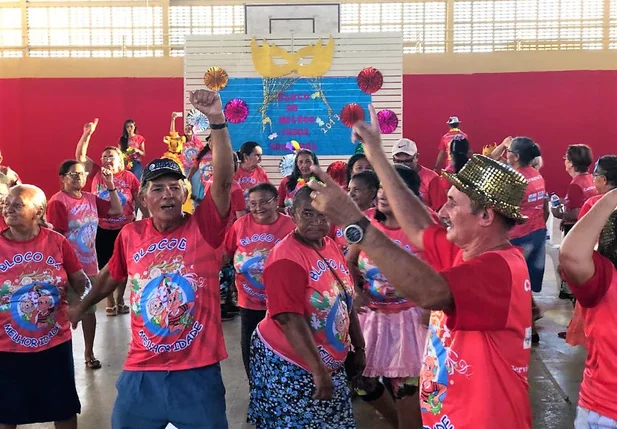 Festa de Carnaval da Melhor Idade em Joaquim Pires