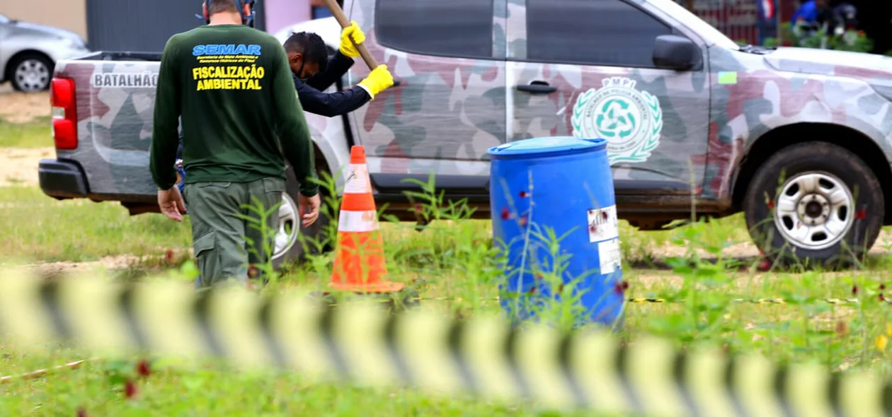 O Batalhão de Policiamento Ambiental também esteve no local
