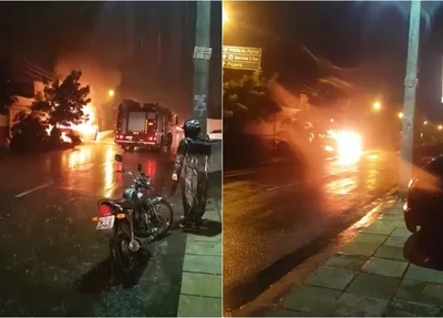 Veículo pegou fogo na Rua Professor Pires Gayoso