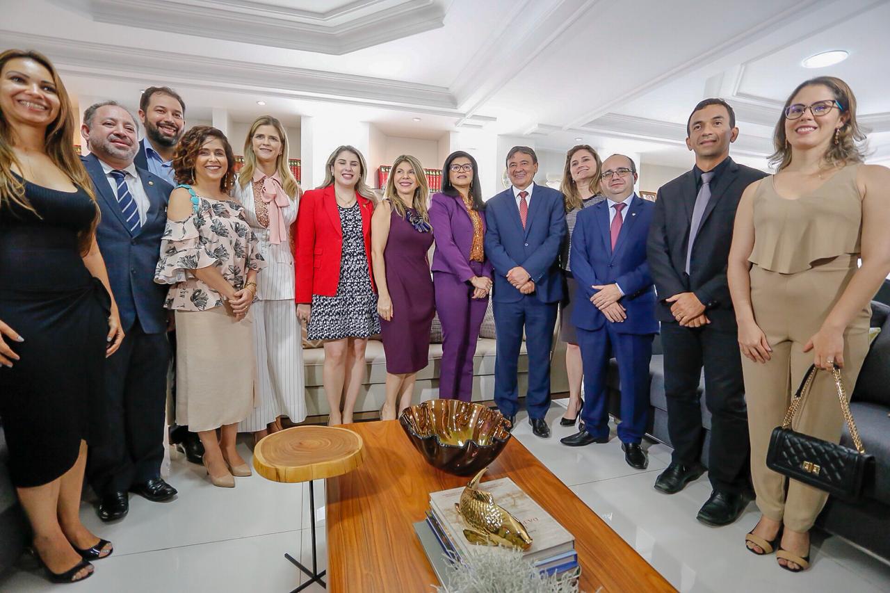 Erisvaldo Marques dos Reis é empossado como defensor chefe do estado
