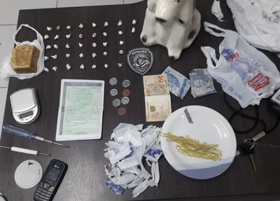 Material encontrado na casa do acusado