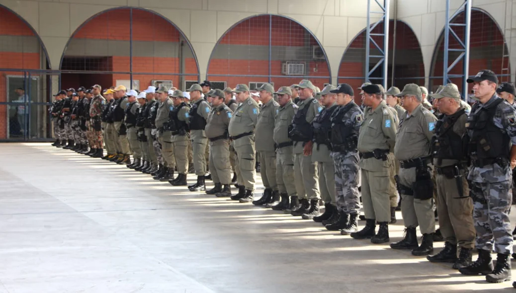 Policiais militares que serão enviados