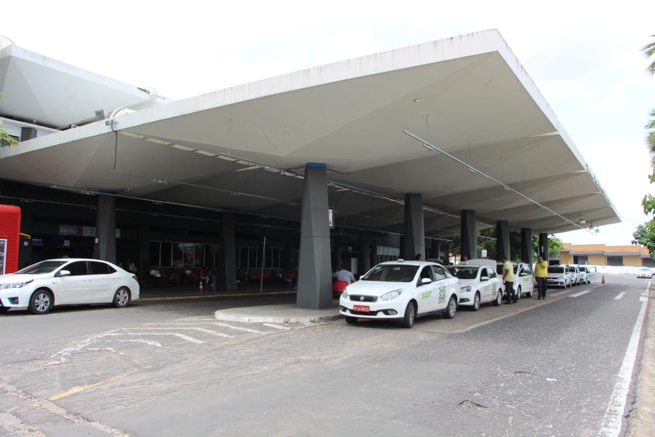 Terminal Rodoviário Governador Lucídio Portela