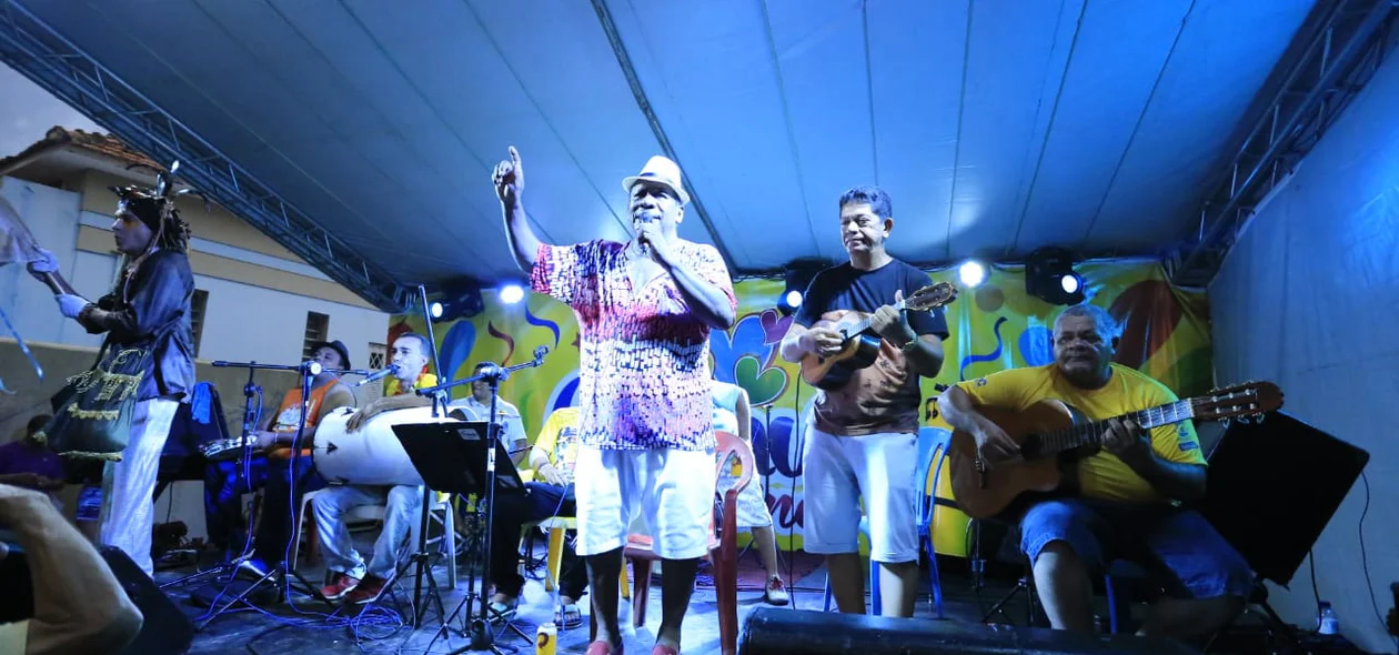 Tonhão e banda 