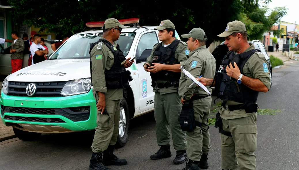 Policiais do 9º BPM