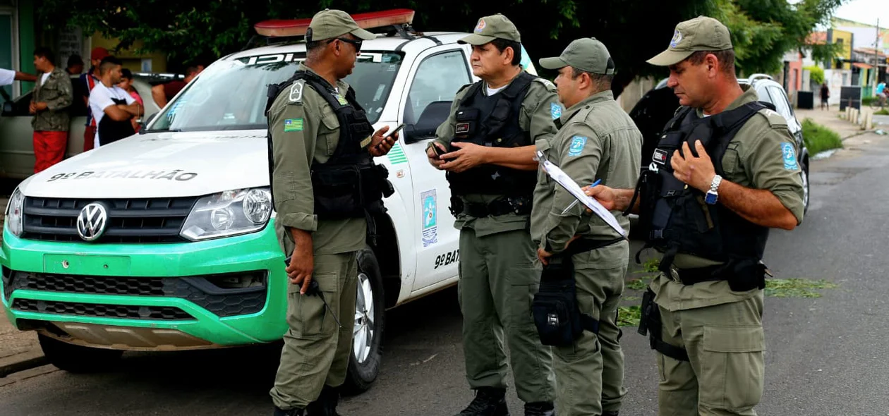 Policiais do 9º BPM