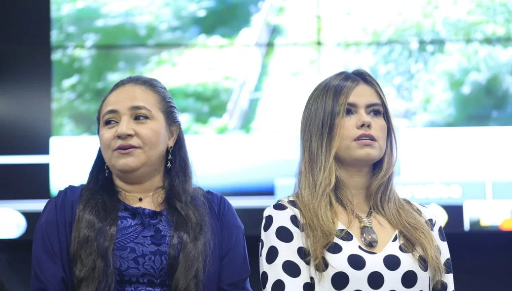 Cida Santiago e Pollyanna Rocha