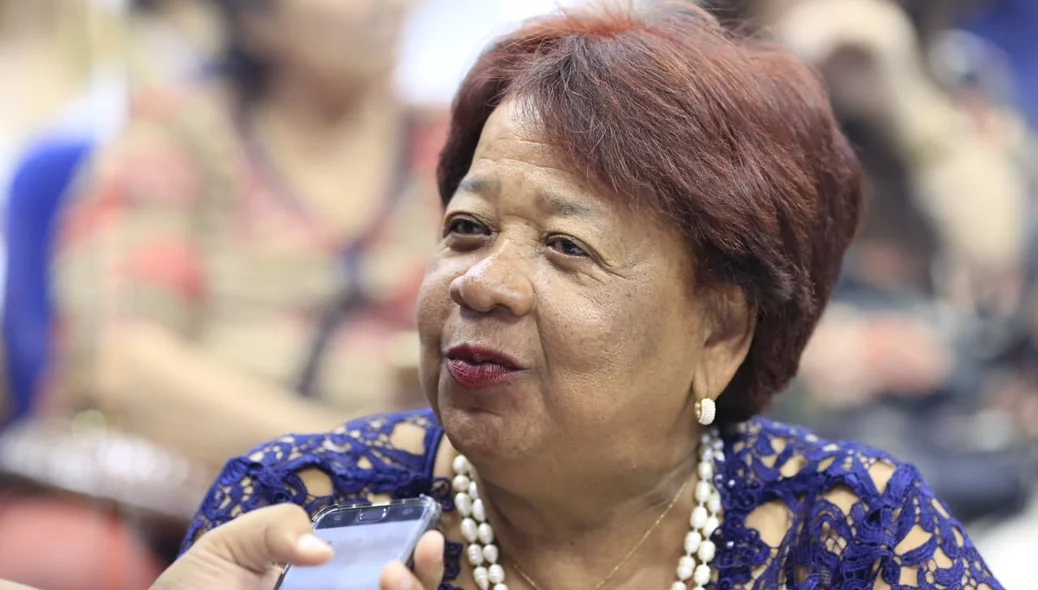 Delegada Vilma Alves