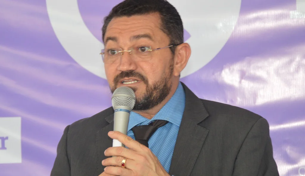 Padre Walmir enaltece as mulheres pela comemoração do seu dia