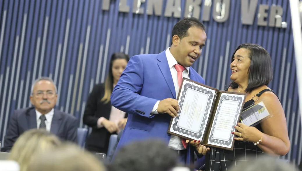 Vereador e homenageada