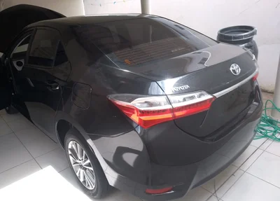 Carro apreendido pela Polícia Militar e PRF