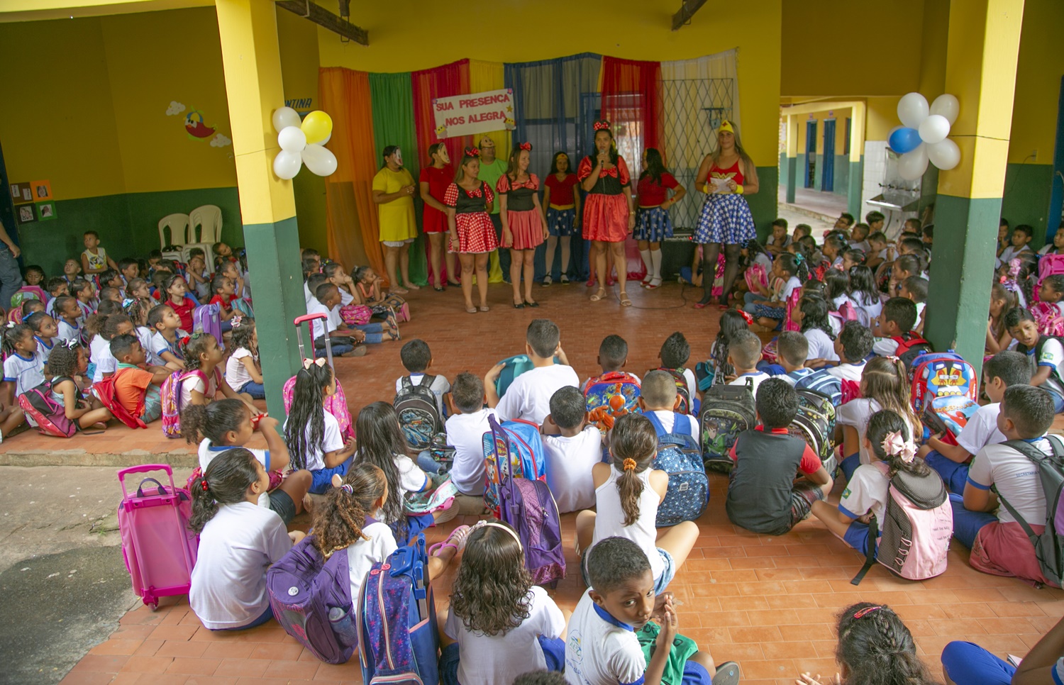 Escolas iniciam ano letivo em Altos