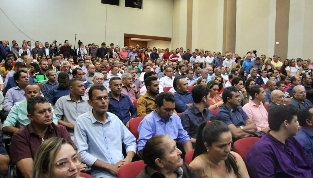 Público no evento de filiação do PSD