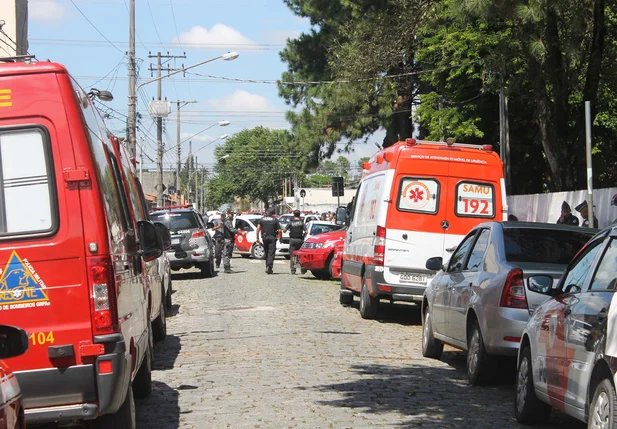 Adolescentes atiram dentro da Escola Estadual Raul Brasil