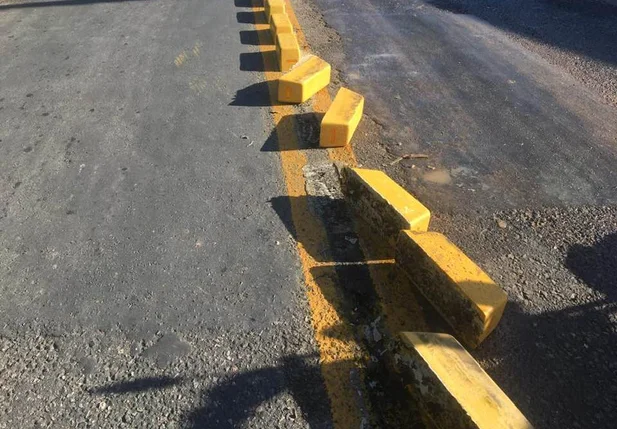 Desde ontem, quando os tachões foram colocados, já foram registrados cinco acidentes
