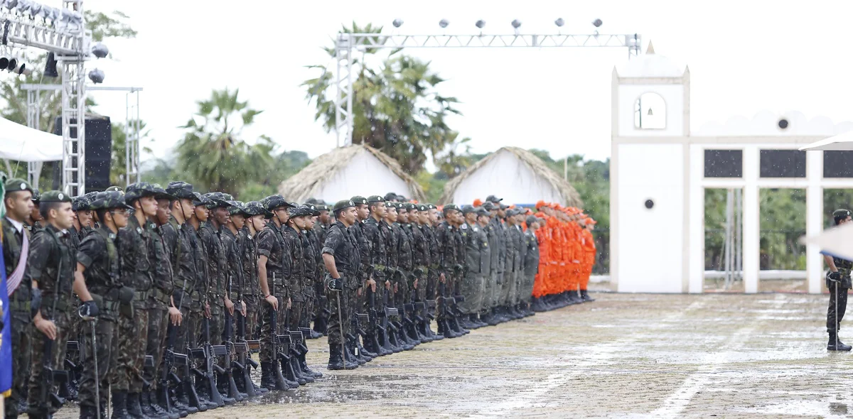 Exército, Polícia Militar e Corpo de Bombeiros