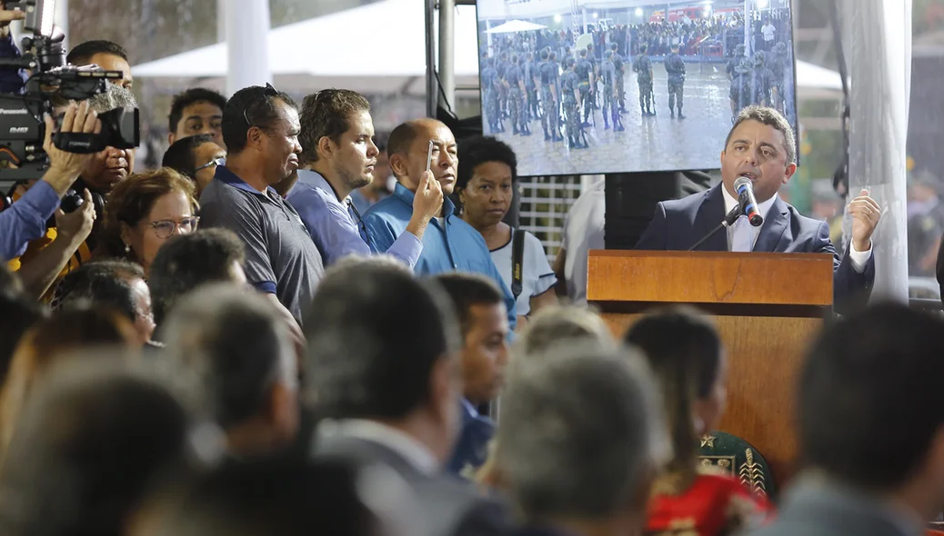 Professor Ribinha discursa