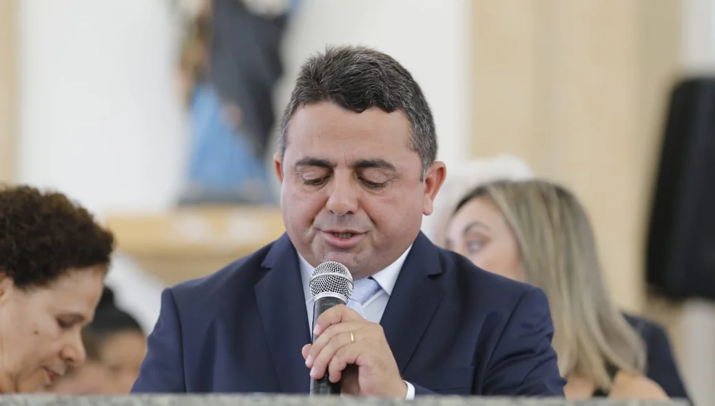 Professor Ribinha no altar