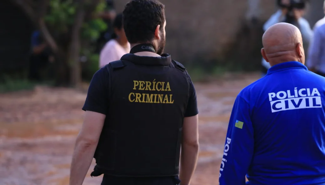 Perícia Criminal no local 