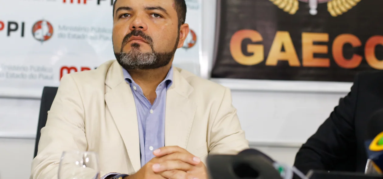 Promotor Rômulo Cordão 