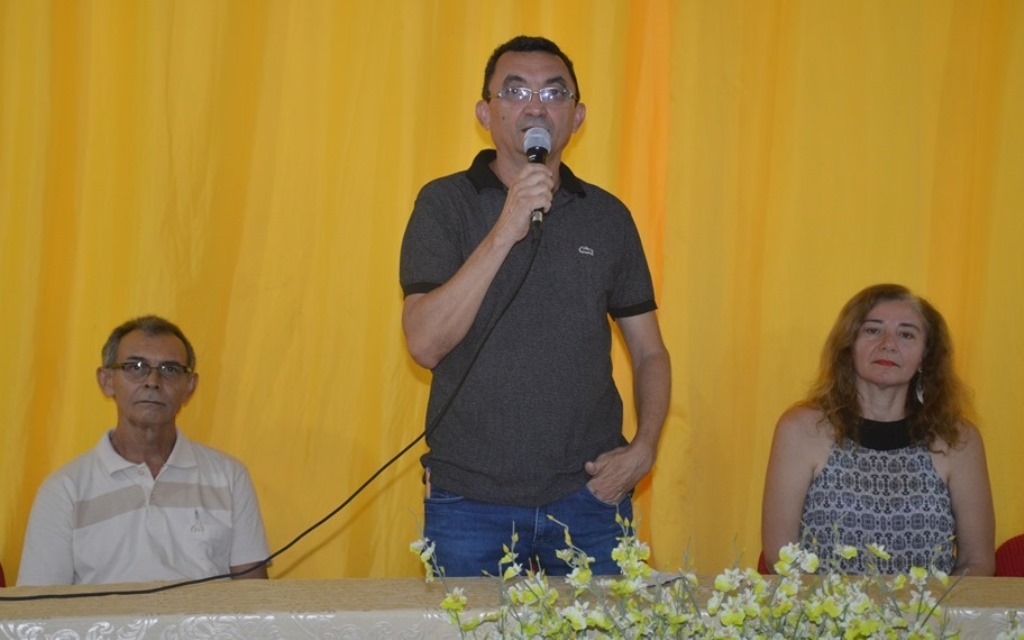 Presidente da Alerp conduz encontro