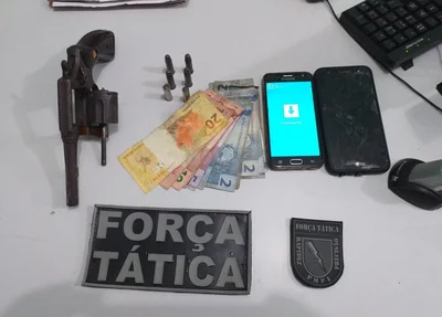 Objetos apreendidos pela Polícia Militar