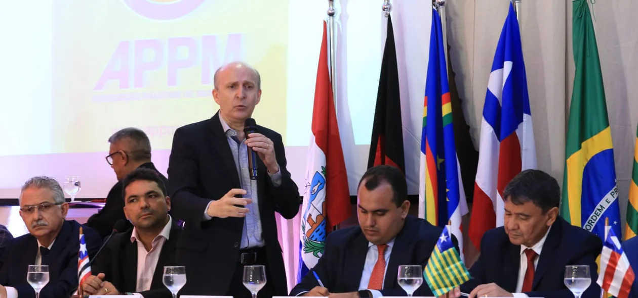 Encontro de Associações de Municípios do Nordeste Brasileiro em Teresina
