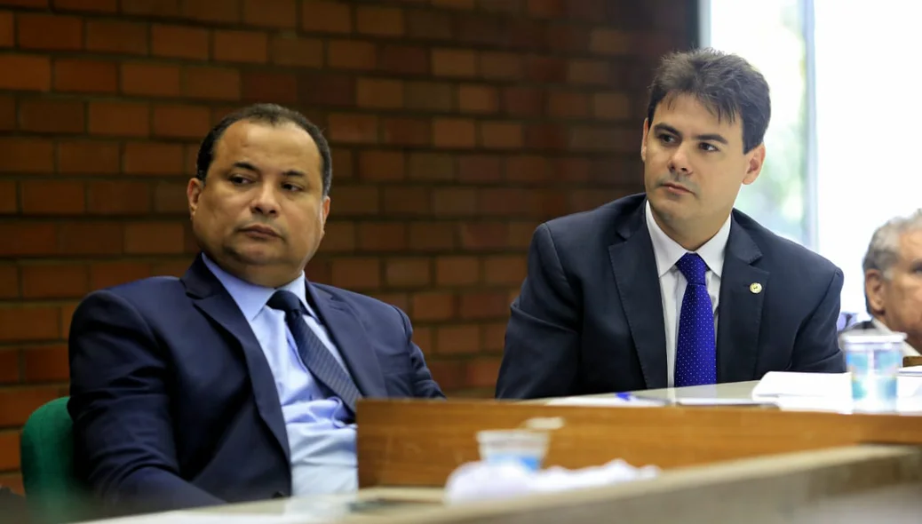 Evaldo Gomes e Severo Eulálio em audiência