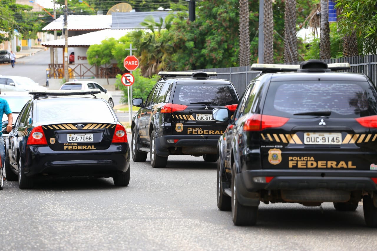 Polícia Federal na Secretaria de Educação do Piauí