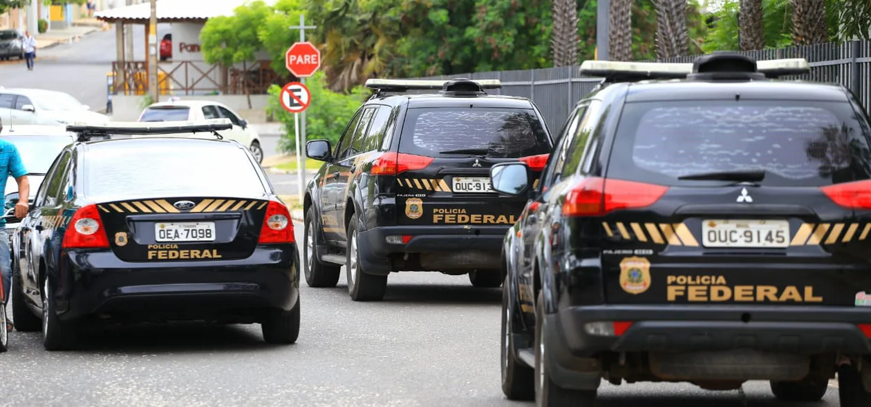 Polícia Federal na Secretaria de Educação do Piauí