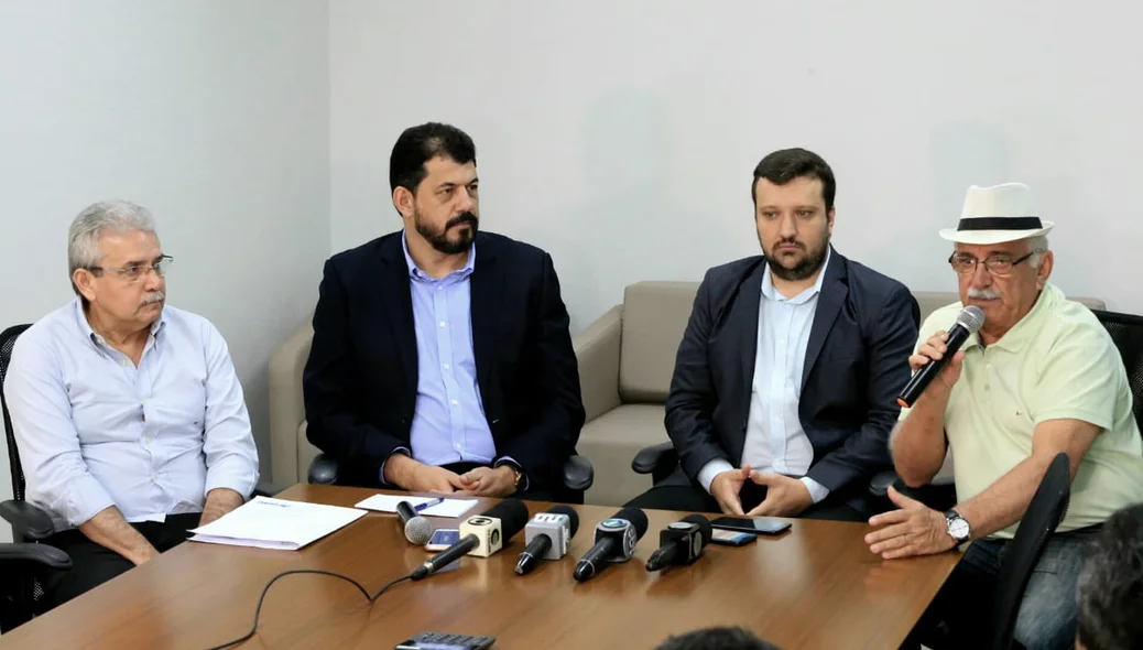Coletiva na Águas de Teresina