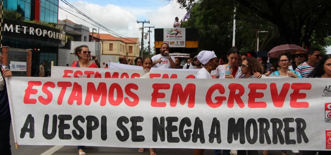 Protesto na Avenida Frei Serafim