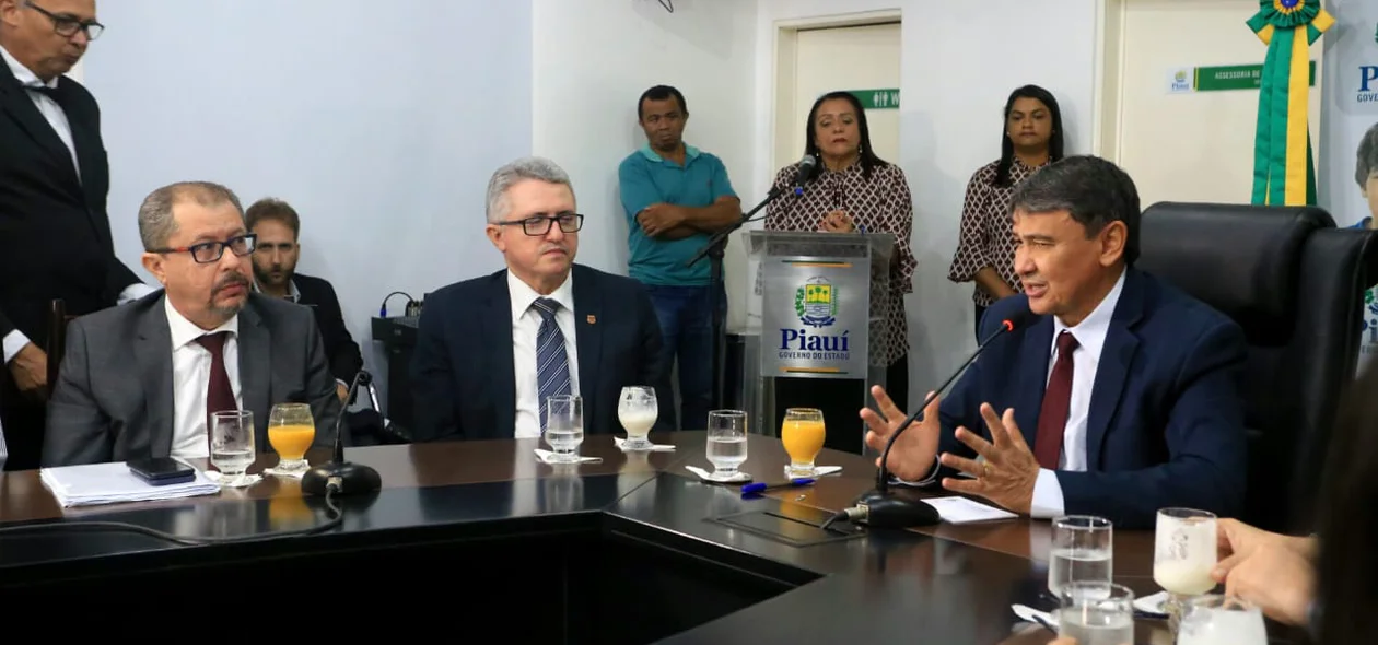Wellington Dias discursa no Karnak 