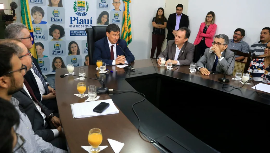 Solenidade Posse dos Nomeados no Cargo Efetivo de Auditor Fiscal da Secretaria Estadual do Meio Ambiente e Recursos Hídricos