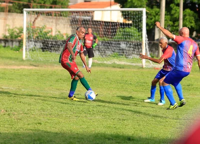 Campeonato no bairro Saci 