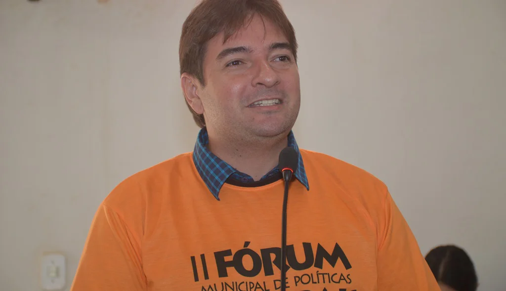 Secretário municipal de Cultura, Iata Rdorigues