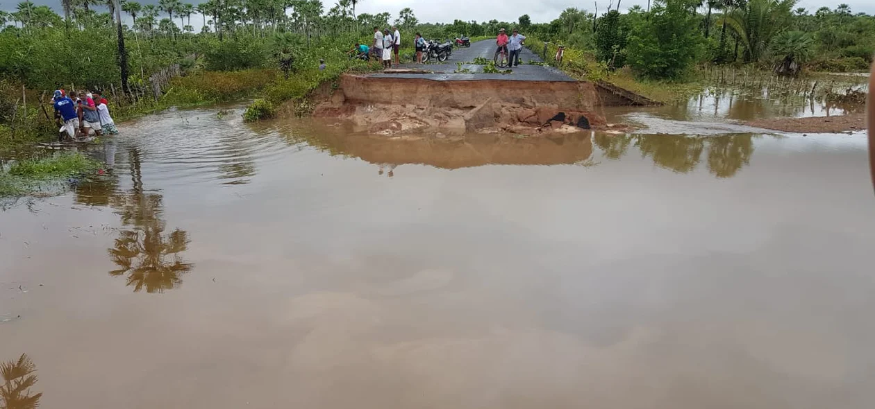 A rodovia PI 366 foi interditada