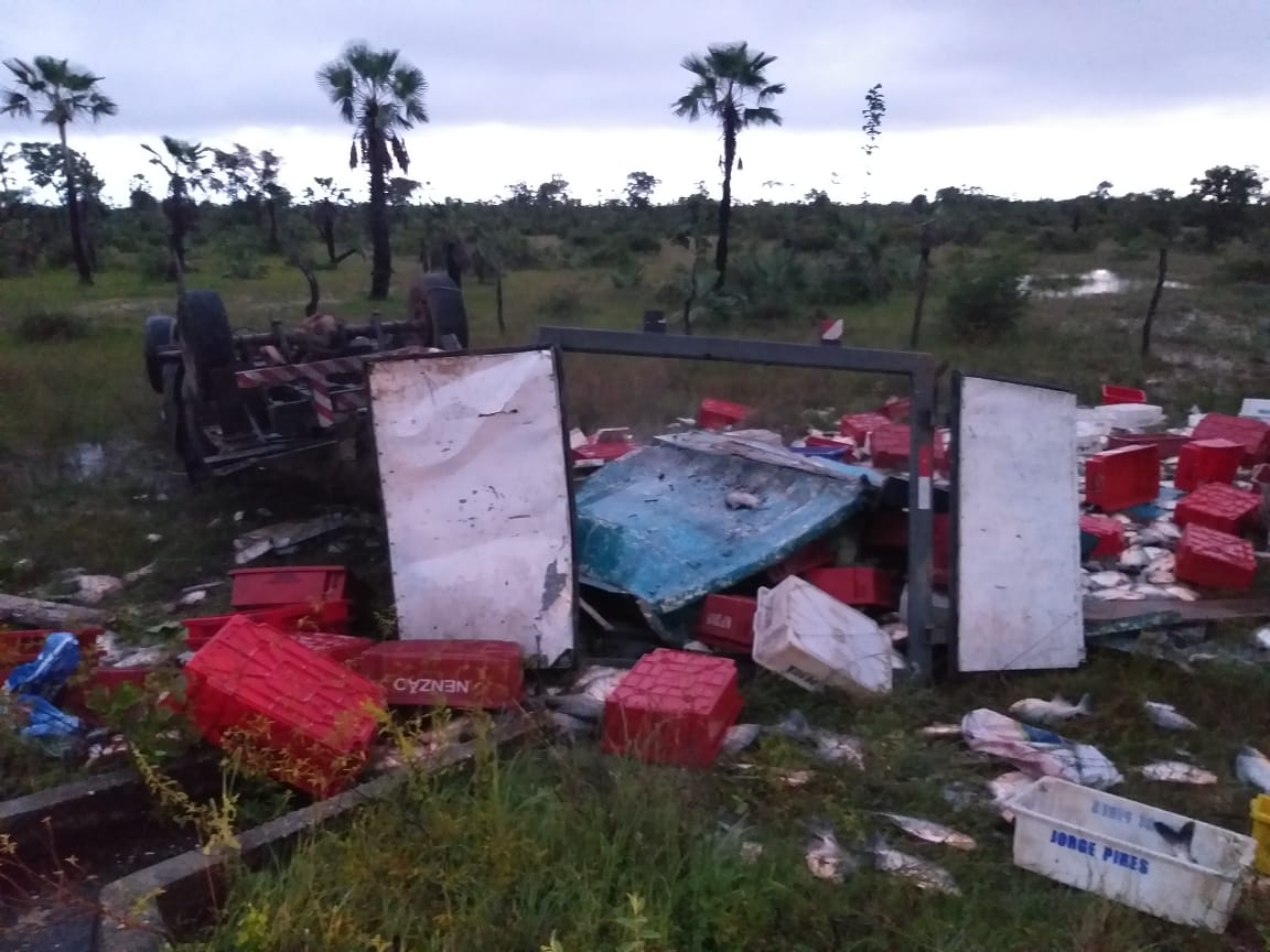 Parte da carga ficou destruída