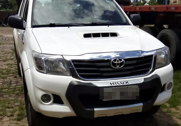 Hilux da empresa