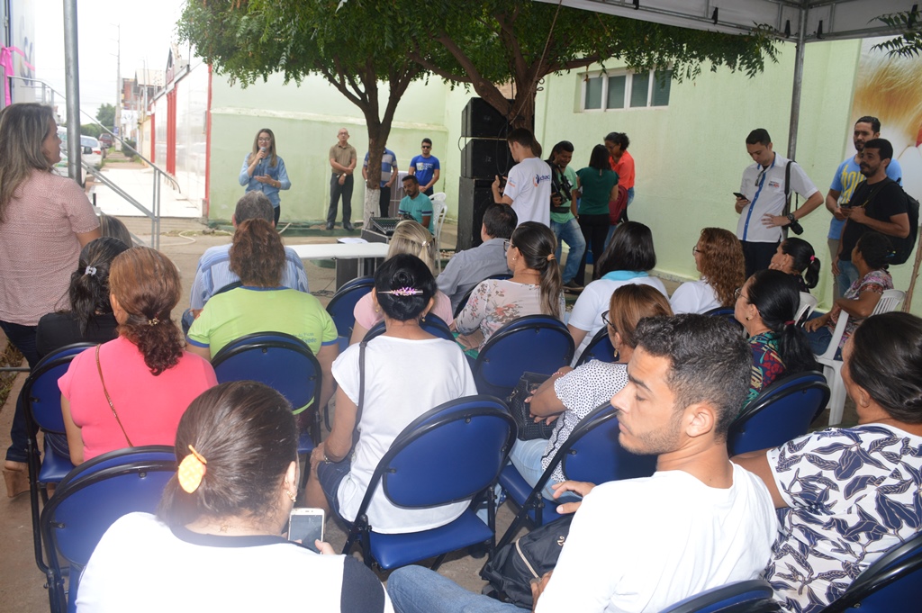 Público presente a solenidade