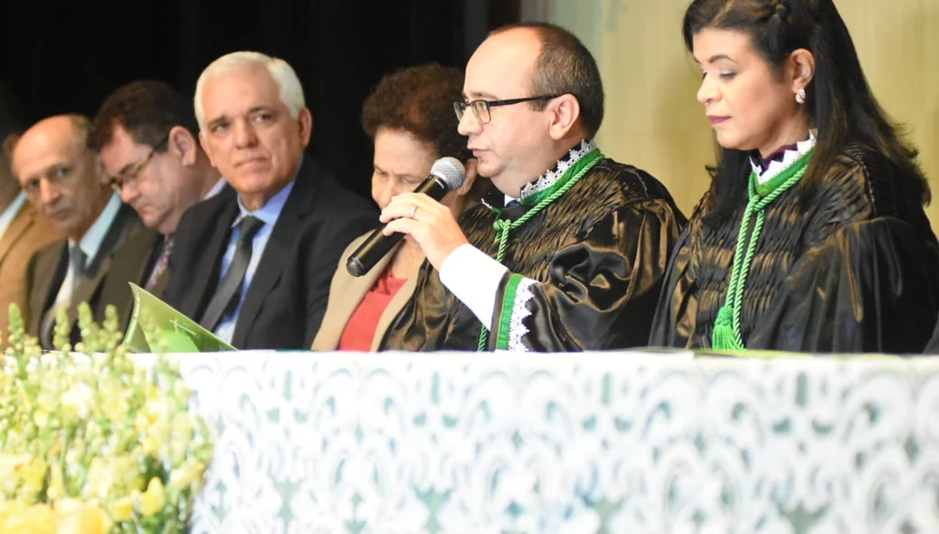 Erisvaldo Marques na solenidade de posse